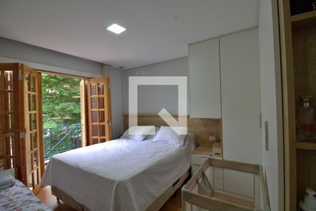Casa à venda com 184m², 3 quartos e 5 vagas Casa à venda com 184m², 3 quartos e 5 vagasSuíte 3