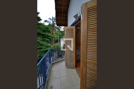 Casa à venda com 184m², 3 quartos e 5 vagas Casa à venda com 184m², 3 quartos e 5 vagasvaranda da Suíte 3