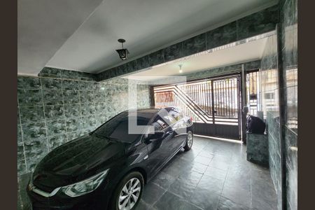 Casa à venda com 350m², 5 quartos e 2 vagas Casa à venda com 350m², 5 quartos e 2 vagasGarangem