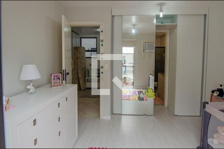 Apartamento à venda com 110m², 3 quartos e 2 vagas Apartamento à venda com 110m², 3 quartos e 2 vagasSuite 3