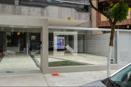 Apartamento à venda com 110m², 3 quartos e 2 vagas Apartamento à venda com 110m², 3 quartos e 2 vagasPlaca