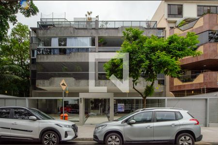 Apartamento à venda com 110m², 3 quartos e 2 vagas Apartamento à venda com 110m², 3 quartos e 2 vagasFachada