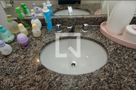 Apartamento à venda com 110m², 3 quartos e 2 vagas Apartamento à venda com 110m², 3 quartos e 2 vagasBanheiro da Suíte 3