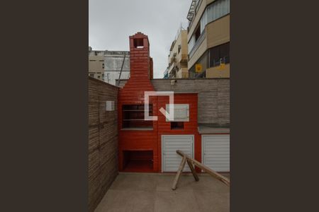 Apartamento à venda com 110m², 3 quartos e 2 vagas Apartamento à venda com 110m², 3 quartos e 2 vagasÁrea comum - Churrasqueira