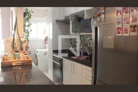 Cozinha de apartamento para alugar com 2 quartos, 47m² em Vila Andrade, São Paulo