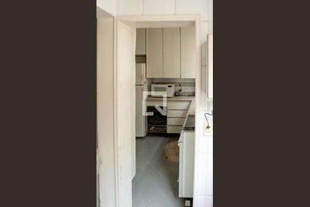 Apartamento à venda com 112m², 2 quartos e 1 vagaÁrea de Serviço