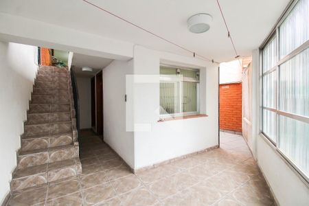 Casa à venda com 225m², 3 quartos e 2 vagasVaranda