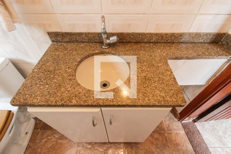 Casa à venda com 225m², 3 quartos e 2 vagasBanheiro de serviço