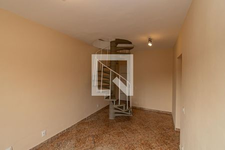 Sala de TV de apartamento para alugar com 3 quartos, 120m² em Vila Itapura, Campinas