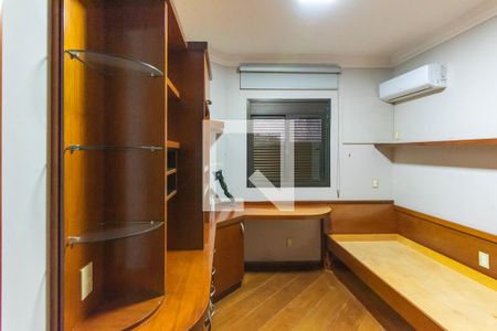 Apartamento para alugar com 260m², 4 quartos e 4 vagas Apartamento para alugar com 260m², 4 quartos e 4 vagasQuarto 1
