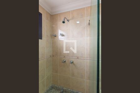 Apartamento para alugar com 260m², 4 quartos e 4 vagas Apartamento para alugar com 260m², 4 quartos e 4 vagasBanheiro da Suíte 1