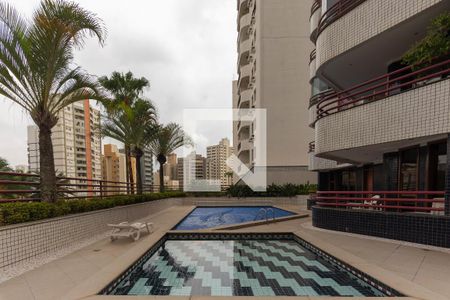 Apartamento para alugar com 260m², 4 quartos e 4 vagas Apartamento para alugar com 260m², 4 quartos e 4 vagasÁrea comum