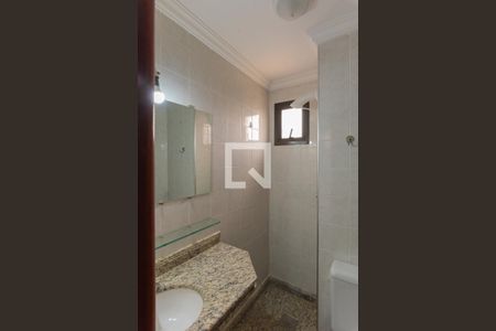 Apartamento para alugar com 260m², 4 quartos e 4 vagas Apartamento para alugar com 260m², 4 quartos e 4 vagasBanheiro da Suíte 3