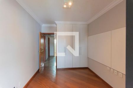 Apartamento para alugar com 260m², 4 quartos e 4 vagas Apartamento para alugar com 260m², 4 quartos e 4 vagasQuarto 2