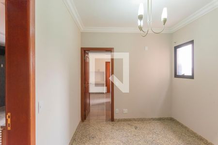 Apartamento para alugar com 260m², 4 quartos e 4 vagas Apartamento para alugar com 260m², 4 quartos e 4 vagasSala de Jantar