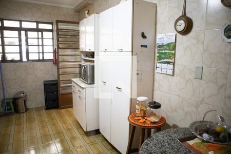 Casa à venda com 200m², 3 quartos e 2 vagasCozinha