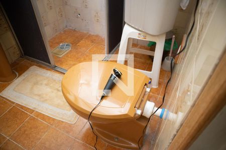 Casa à venda com 200m², 3 quartos e 2 vagasBanheiro 1