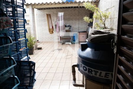 Casa à venda com 200m², 3 quartos e 2 vagasVaranda