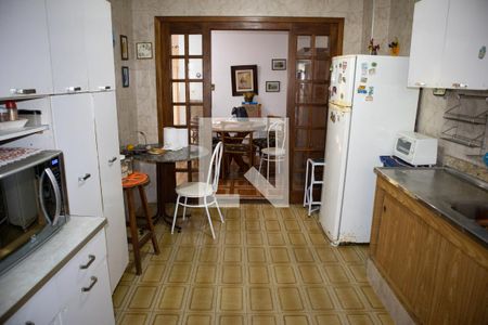 Casa à venda com 200m², 3 quartos e 2 vagasCozinha