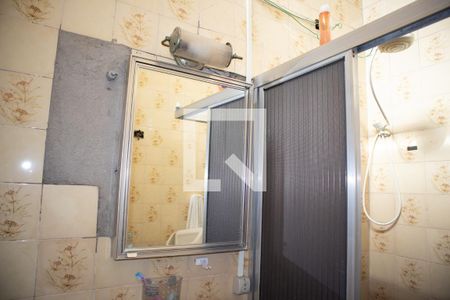 Casa à venda com 200m², 3 quartos e 2 vagasBanheiro 1