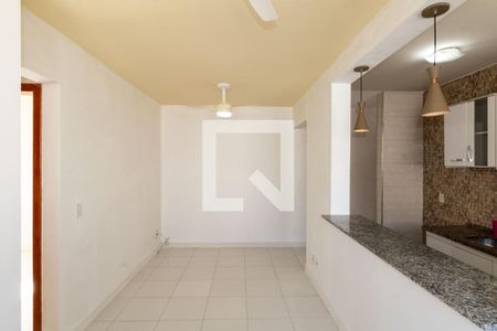 Sala de apartamento para alugar com 2 quartos, 47m² em Campo Grande, Rio de Janeiro