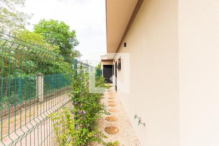 Casa de condomínio à venda com 374m², 4 quartos e 6 vagas Casa de condomínio à venda com 374m², 4 quartos e 6 vagasVaranda da Suíte 1