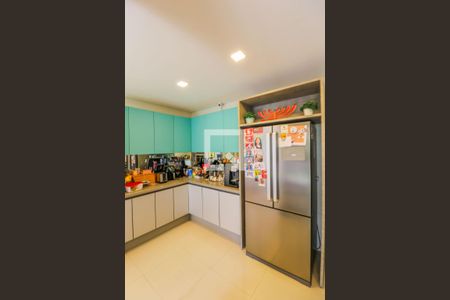 Casa de condomínio à venda com 550m², 5 quartos e 5 vagas Casa de condomínio à venda com 550m², 5 quartos e 5 vagasCozinha