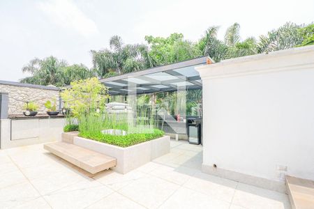 Casa de condomínio à venda com 550m², 5 quartos e 5 vagas Casa de condomínio à venda com 550m², 5 quartos e 5 vagasCobertura