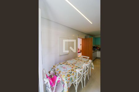 Casa de condomínio à venda com 550m², 5 quartos e 5 vagas Casa de condomínio à venda com 550m², 5 quartos e 5 vagasCozinha