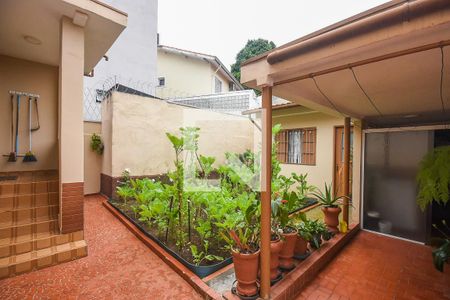 Casa à venda com 348m², 2 quartos e 6 vagas Casa à venda com 348m², 2 quartos e 6 vagasEdicúla