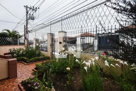 Casa à venda com 348m², 2 quartos e 6 vagas Casa à venda com 348m², 2 quartos e 6 vagasJardim