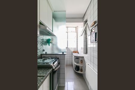 Apartamento à venda com 87m², 2 quartos e 1 vaga Apartamento à venda com 87m², 2 quartos e 1 vagaCozinha e Área de Serviço