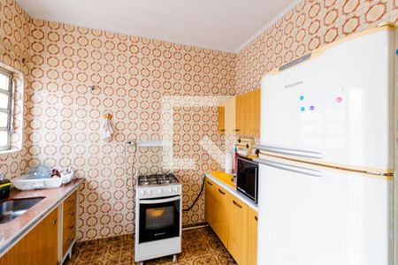 Casa à venda com 168m², 3 quartos e 3 vagas Casa à venda com 168m², 3 quartos e 3 vagasCozinha