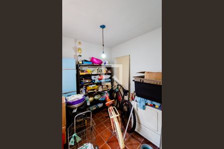 Casa à venda com 168m², 3 quartos e 3 vagas Casa à venda com 168m², 3 quartos e 3 vagasQuarto de Serviço