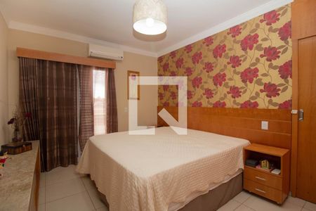 Casa à venda com 160m², 3 quartos e 4 vagas Casa à venda com 160m², 3 quartos e 4 vagasQuarto 1 - Suíte