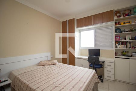 Casa à venda com 160m², 3 quartos e 4 vagas Casa à venda com 160m², 3 quartos e 4 vagasQuarto 3