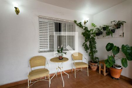 Casa à venda com 190m², 4 quartos e 2 vagasEntrada