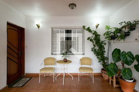 Casa à venda com 190m², 4 quartos e 2 vagasEntrada