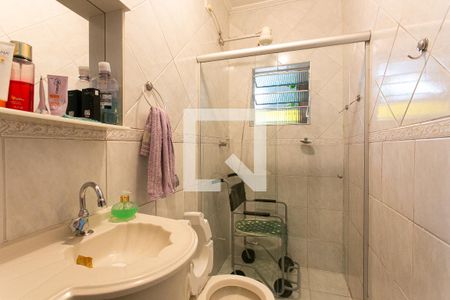 Casa à venda com 190m², 4 quartos e 2 vagasBanheiro da Suíte