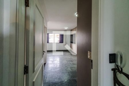 Casa à venda com 293m², 3 quartos e 4 vagas Casa à venda com 293m², 3 quartos e 4 vagasquarto 1 suite