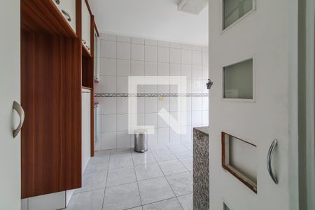 Casa à venda com 293m², 3 quartos e 4 vagas Casa à venda com 293m², 3 quartos e 4 vagascozinha