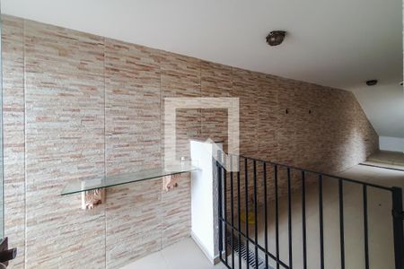 Casa à venda com 293m², 3 quartos e 4 vagas Casa à venda com 293m², 3 quartos e 4 vagascanil