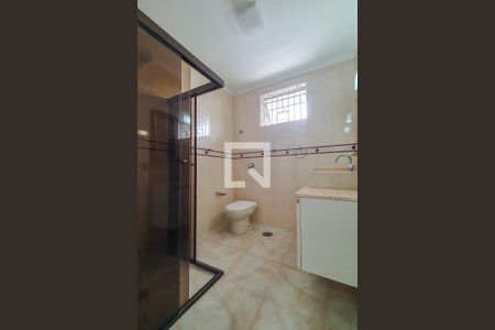Casa à venda com 293m², 3 quartos e 4 vagas Casa à venda com 293m², 3 quartos e 4 vagasquarto 1 suite banheiro