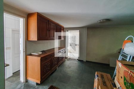 Casa à venda com 293m², 3 quartos e 4 vagas Casa à venda com 293m², 3 quartos e 4 vagasgaragem