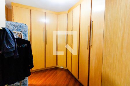 Casa à venda com 260m², 4 quartos e 4 vagasQuarto 2