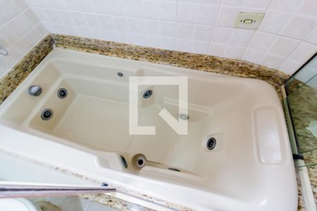 Casa à venda com 260m², 4 quartos e 4 vagasBanheiro