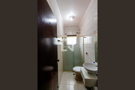 Casa à venda com 260m², 4 quartos e 4 vagasBanheiro