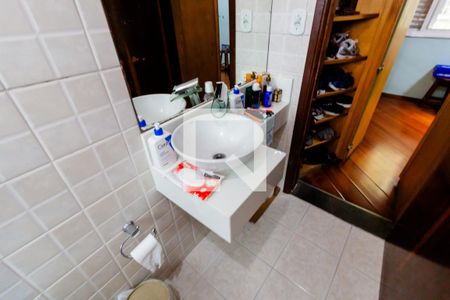 Casa à venda com 260m², 4 quartos e 4 vagasBanheiro