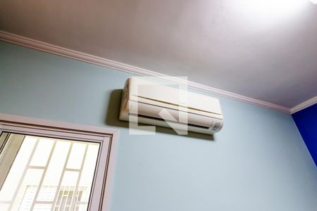 Casa à venda com 260m², 4 quartos e 4 vagasDetalhe