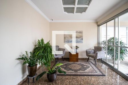 Apartamento à venda com 168m², 2 quartos e 1 vaga Apartamento à venda com 168m², 2 quartos e 1 vagaÁrea comum -  Hall